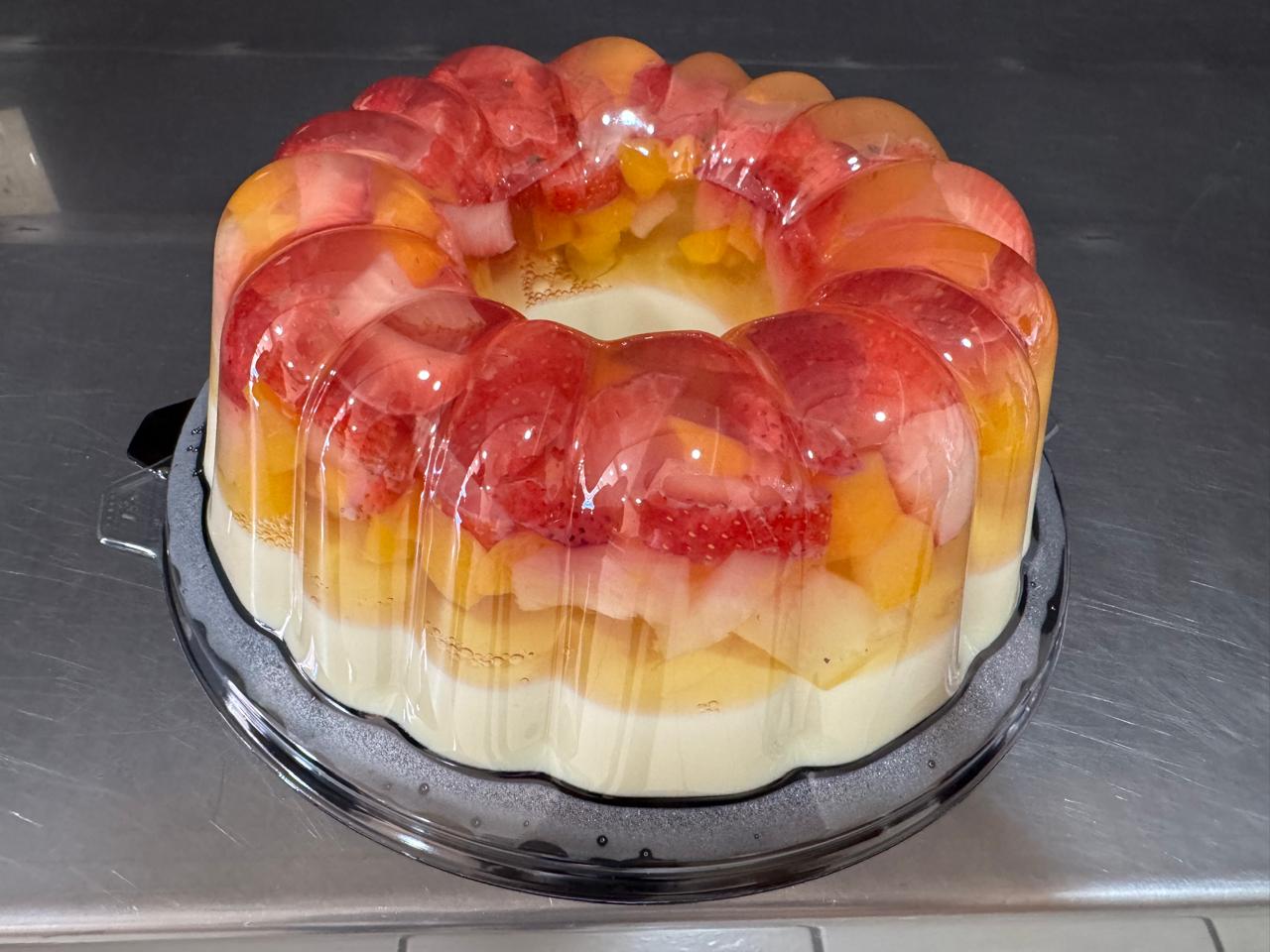 Gelatina de Frutas en Forma de Corona