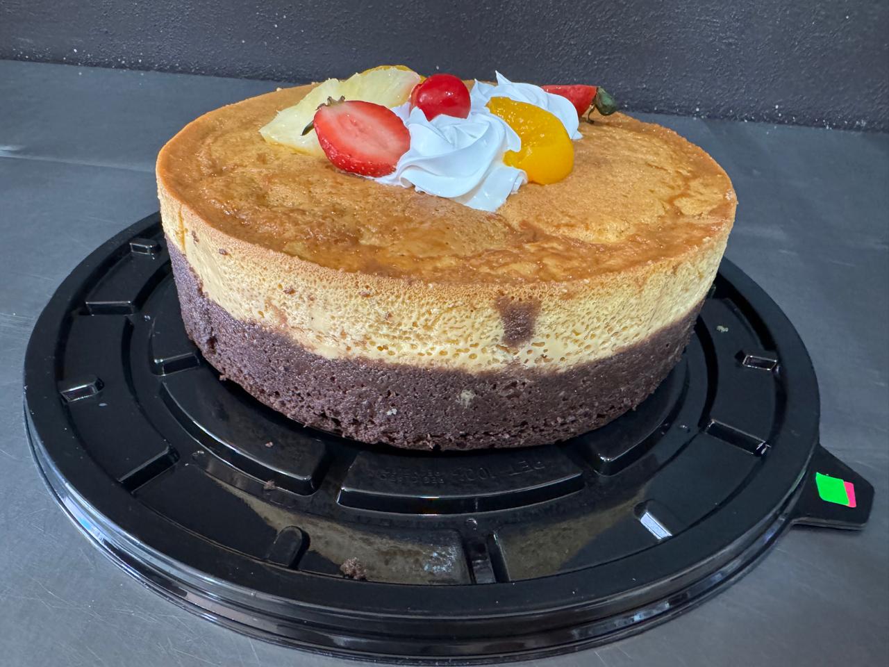 Choco-Flan Tradicional con Frutas