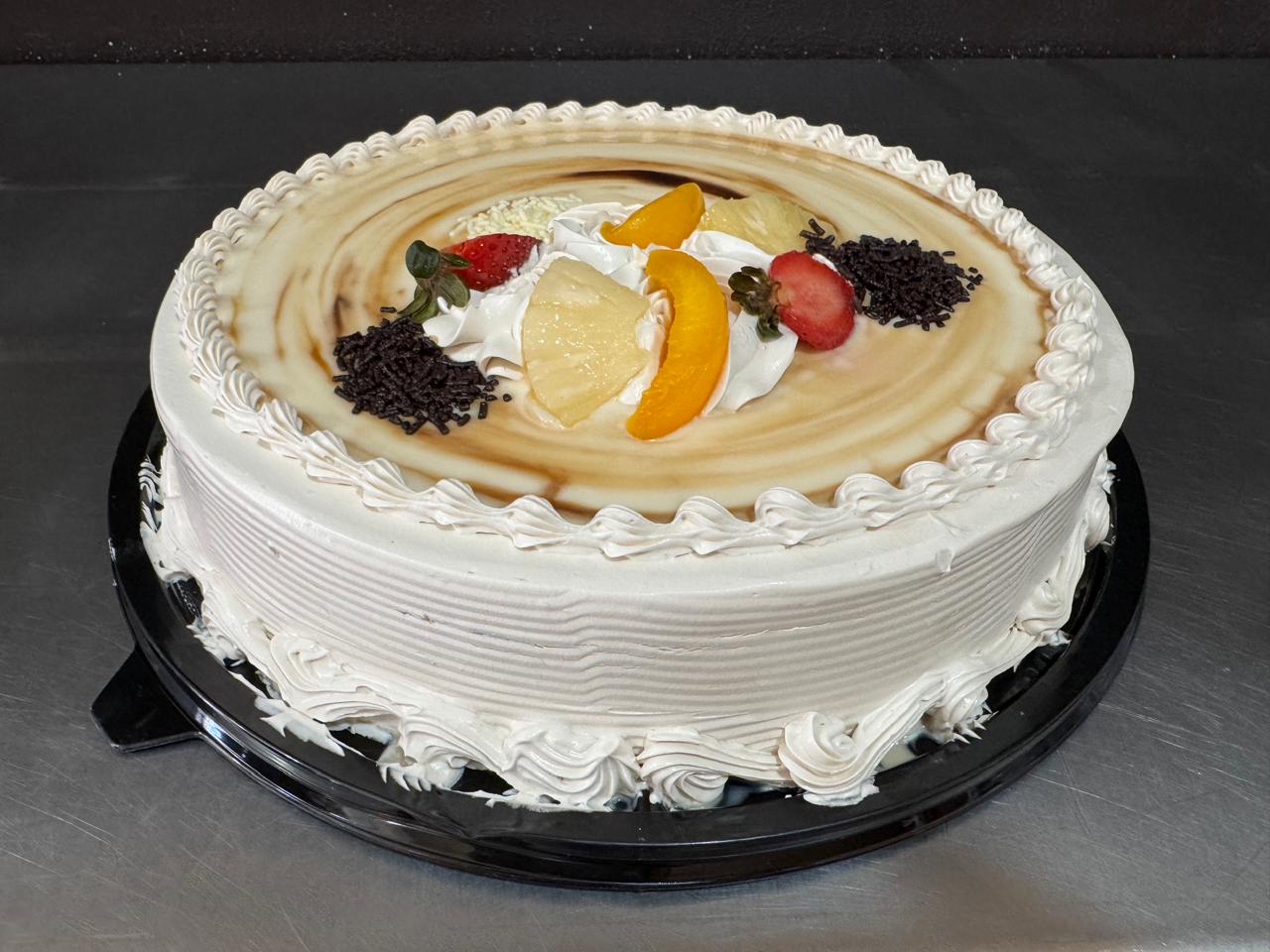 Pastel Tres Leches Grande con Veteado Caramelo